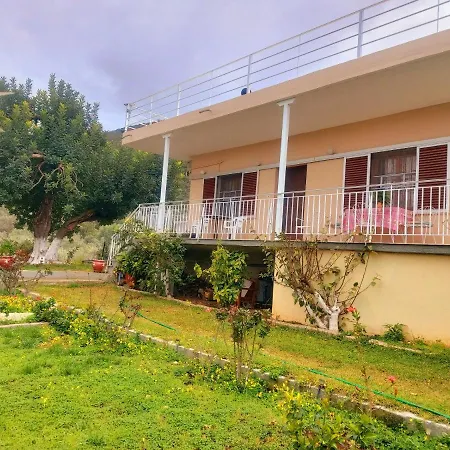 Relax Life_peloponisos Holiday home